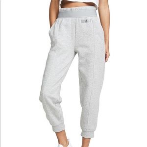 Essential Sweatpants Grey